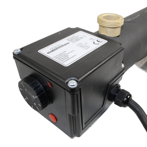 Schwarzer elektrischer Steuerkasten mit Knopf und Tasten für GEMA Trinkwasser Heizmodul