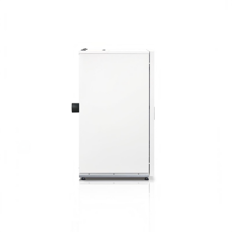 GEMA Shop HKS Lazar SmartFire 11 kW Pelletkessel in weiss, Seitenansicht des automatischen Heizkessels