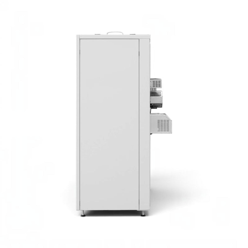 GEMA Shop HKS Lazar SmartFire SF31 Pelletkessel in weiss, Seitenansicht des 31 kW Heizkessels für Zentralheizungen