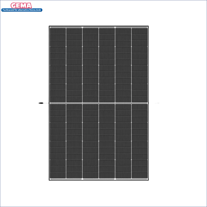 Rechteckiges Solarmodul auf der PV-Anlage 8 kWp mit Trina 440Wp Black Frame