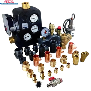 Assorted Rohrfittings und Komponenten für Pelletkessel Thermoflux mit Hygienespeicher